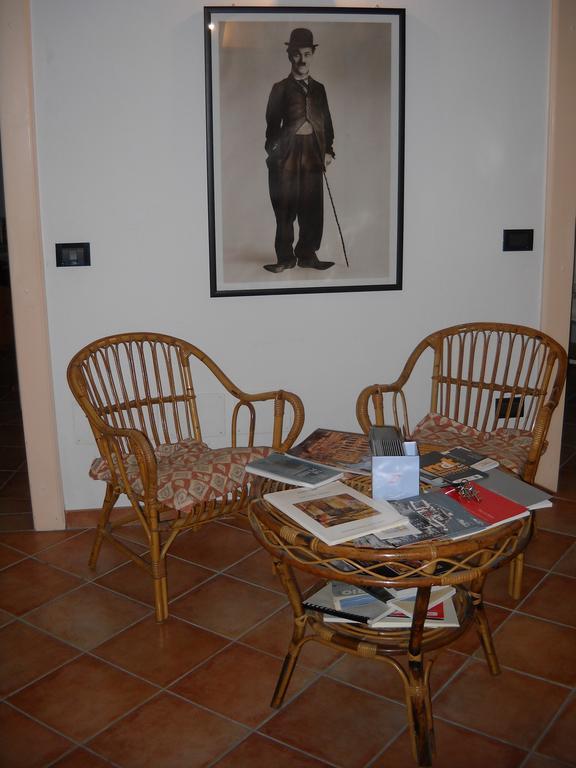 Bed and Breakfast Charlie Chaplin Tamara Exteriér fotografie